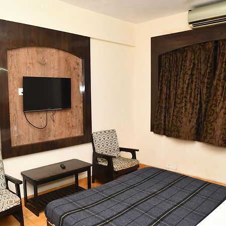 Hotel Mars Chennai Esterno foto